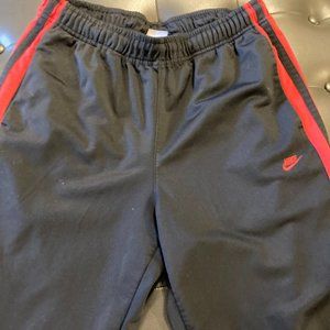 Classic Nike Black/Red Sweatpants Size Large